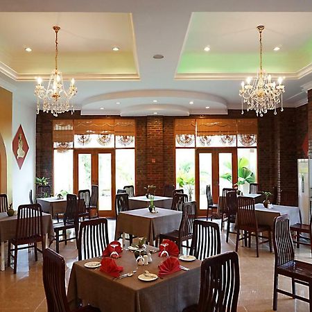 Raza Gyo Hotel Баган Экстерьер фото