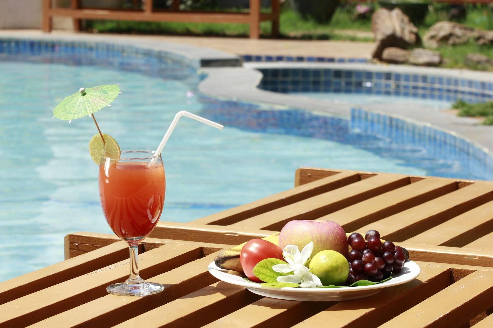 Raza Gyo Hotel Баган Экстерьер фото